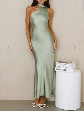 Hello Molly kissed by moonlight sayin maxi dress in Sage